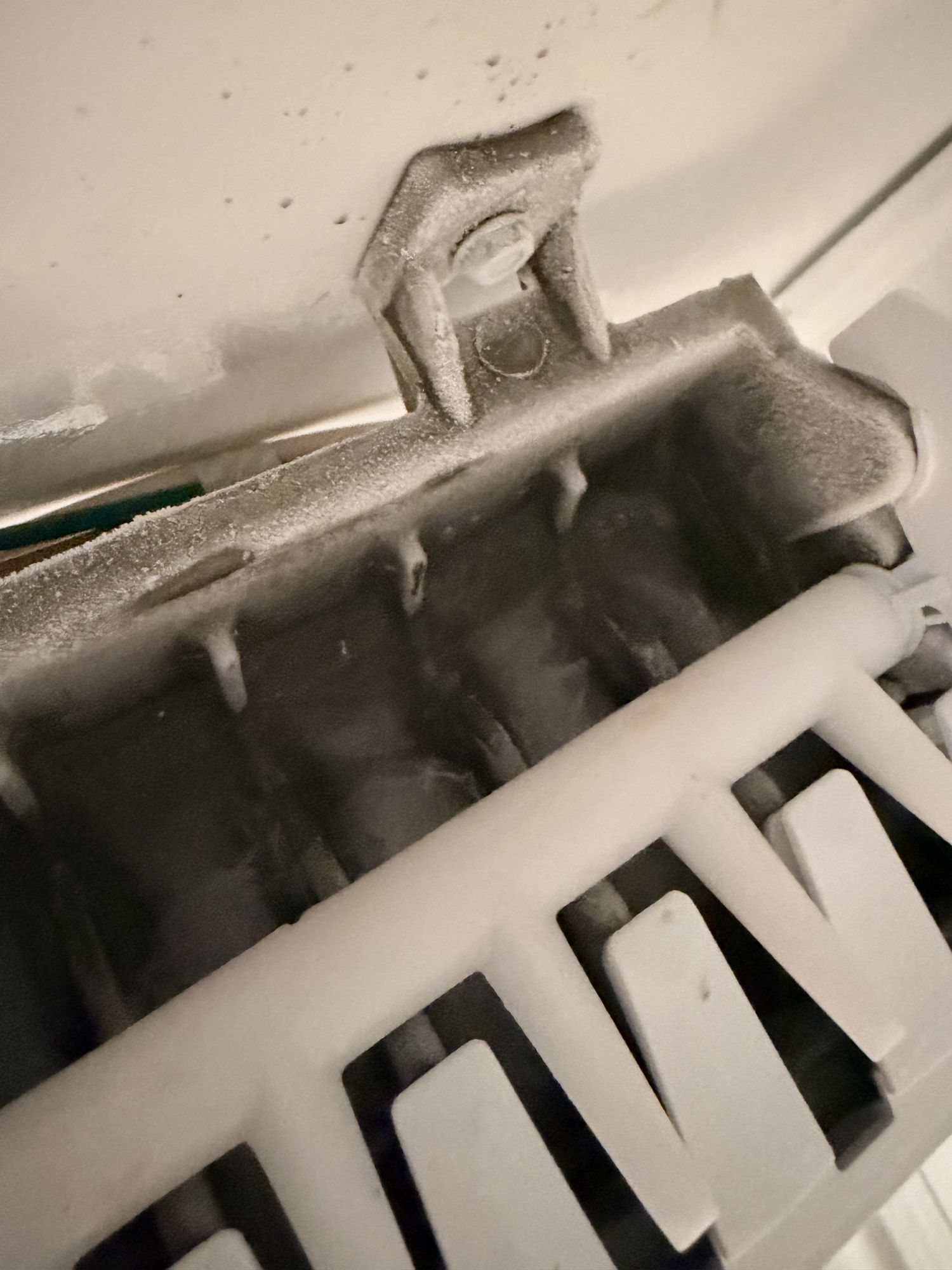 appliance repair repair east gwillimbury close up frosty ice applianceforever ca